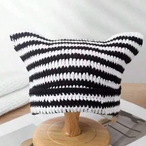 Handmade crochet beanie cat ear black and white